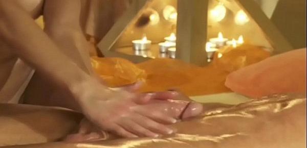  Sensual Turkish Massage Techniques